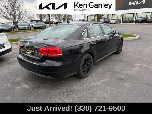 2015 Volkswagen Passat 1.8T Auto SE
