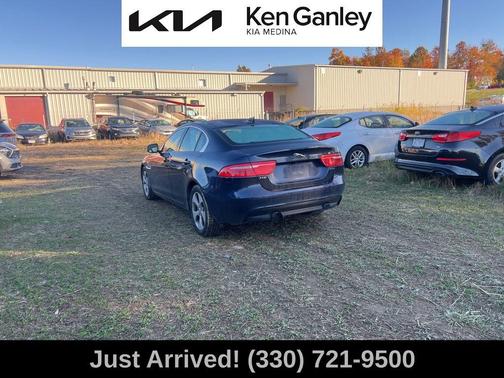 2017 Jaguar XE 25t