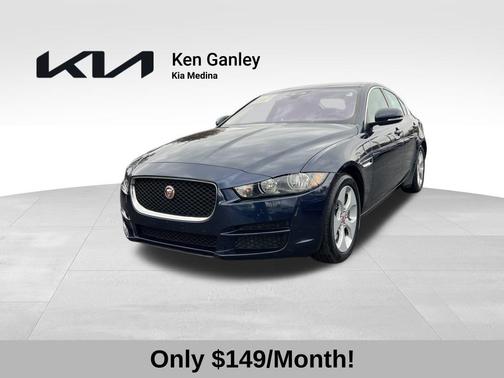 2017 Jaguar XE 25t