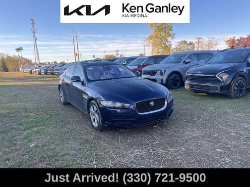 2017 Jaguar XE 25t