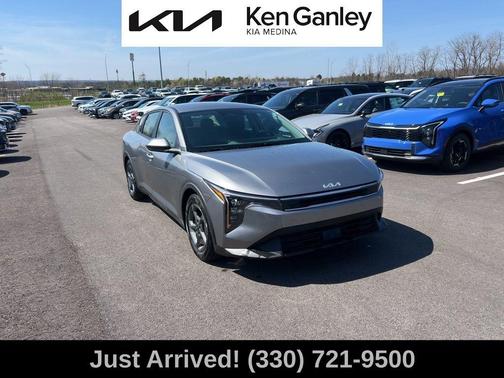 Steel Gray 2025 Kia K4
