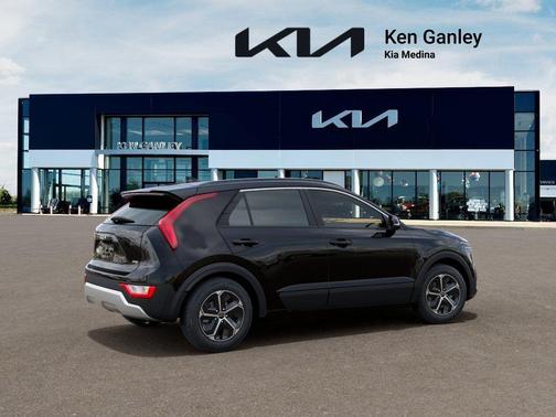 Aurora Black Pearl 2026 Kia Niro EX