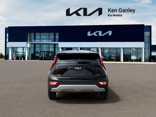 Aurora Black Pearl 2026 Kia Niro EX