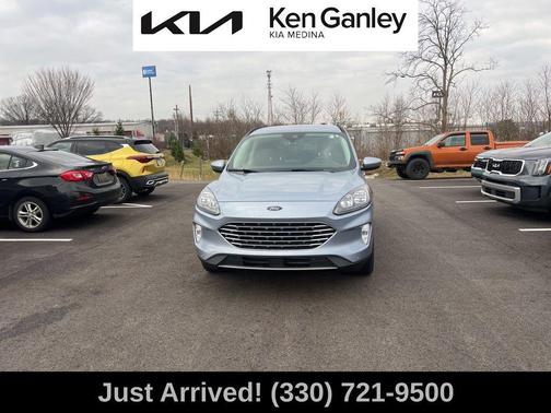 2022 Ford Escape Titanium