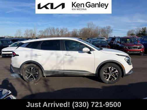 2023 Kia Sportage EX