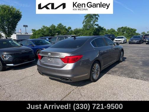 2015 Kia K900 Luxury