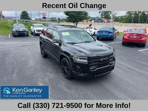 2023 GMC Acadia SLT