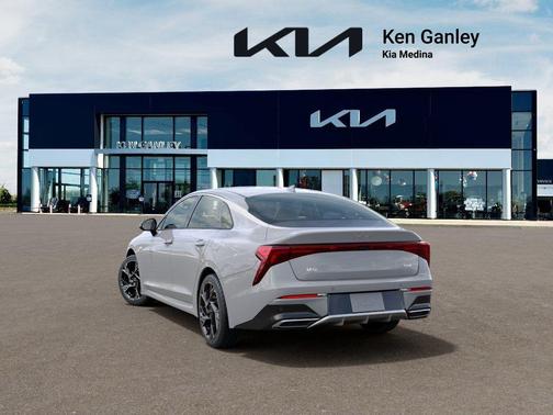 Wolf Gray 2026 Kia K5 GT-Line
