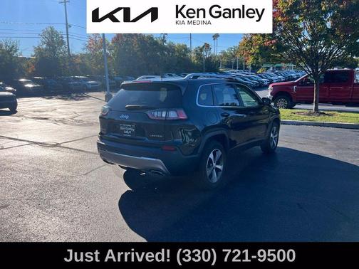 Diamond Black 2020 Jeep Cherokee Limited
