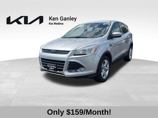 Magnetic 2016 Ford Escape SE