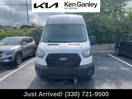 2022 Ford Transit-250 Base