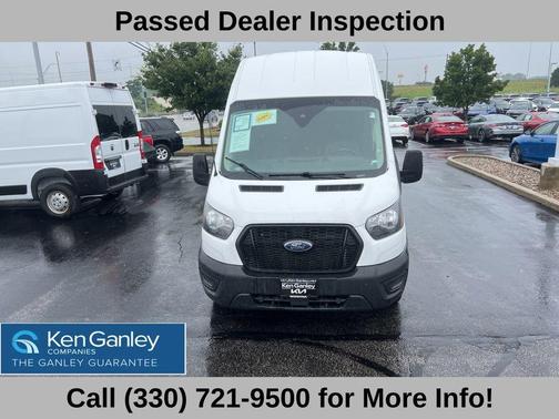 2022 Ford Transit-250 Base