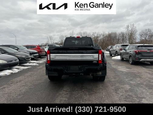 2022 Ford F-450 Platinum