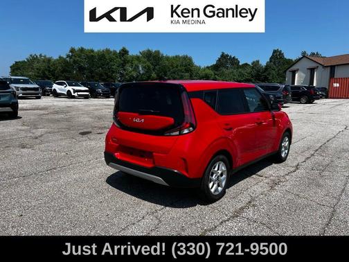 2023 Kia Soul LX
