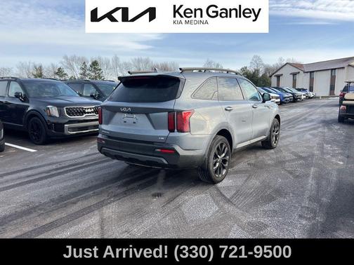 2023 Kia Sorento X-Line EX