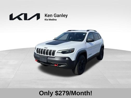 Bright White Clearcoat 2019 Jeep Cherokee Trailhawk