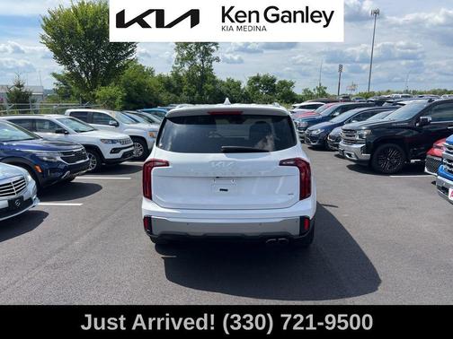 2023 Kia Telluride S