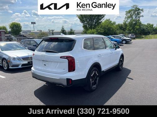 2023 Kia Telluride S