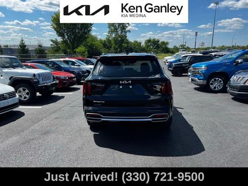 2023 Kia Sorento S