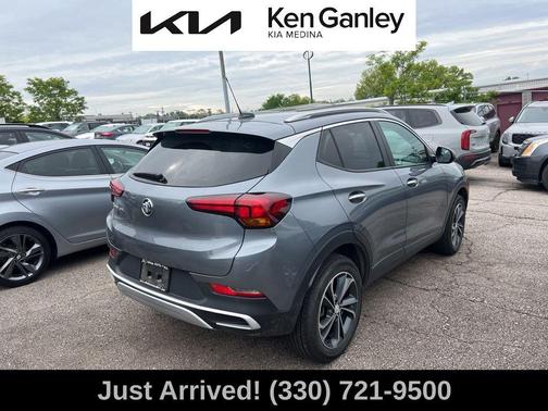 2022 Buick Encore GX Select