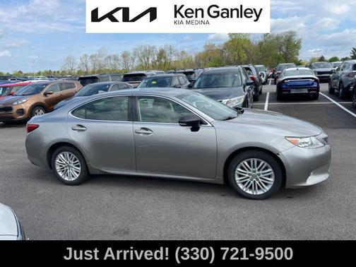 Silver Lining Metallic 2015 Lexus ES 350 350