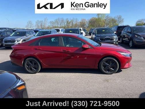Red 2023 Hyundai ELANTRA SEL