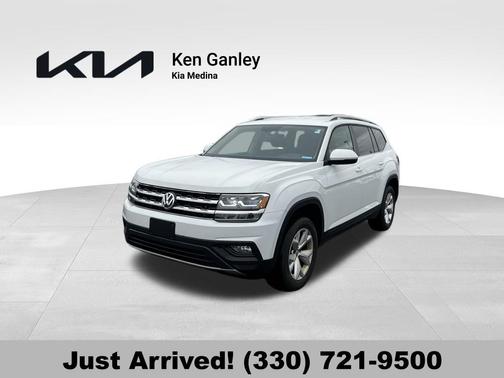 Pure White 2018 Volkswagen Atlas 3.6L SE