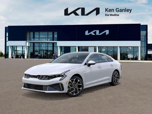 2025 Kia K5 EX