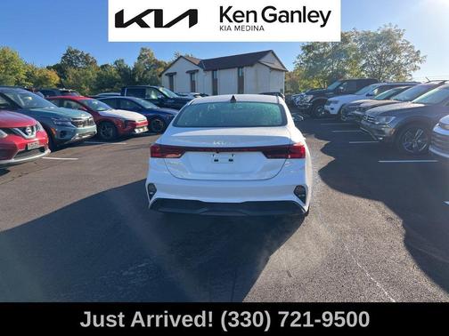 2023 Kia Forte LXS