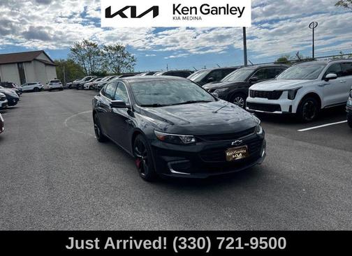 Mosaic Black Metallic 2018 Chevrolet Malibu LT