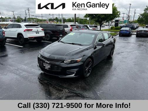 Mosaic Black Metallic 2018 Chevrolet Malibu LT