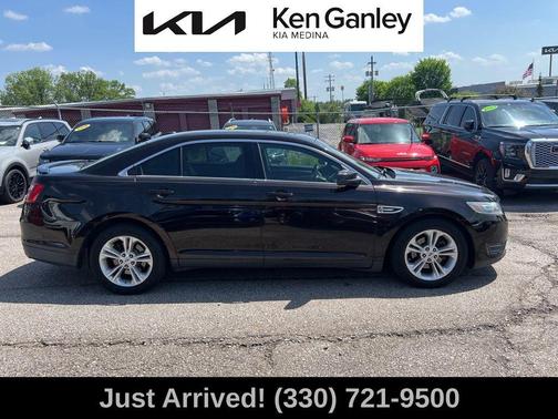 2014 Ford Taurus SEL