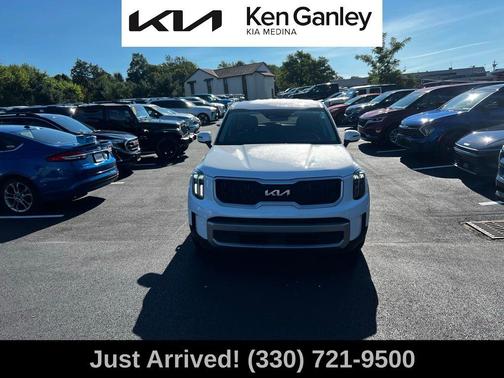 2023 Kia Telluride LX