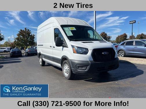 2022 Ford Transit-250 Base