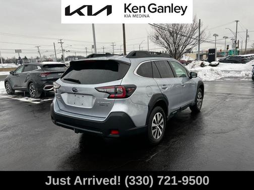 2023 Subaru Outback Premium