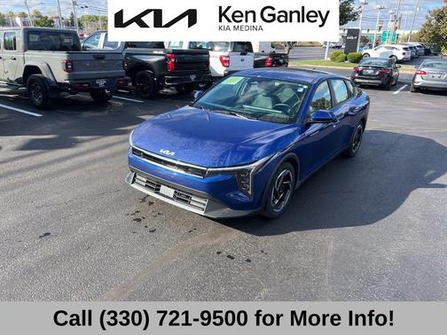 2025 Kia K4 EX
