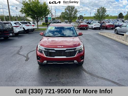 Mars Orange 2024 Kia Seltos S