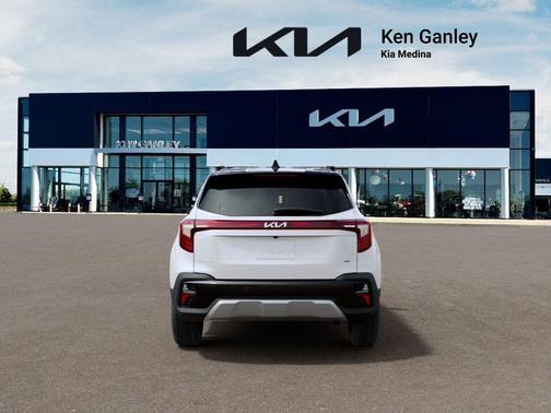 Clear White / Black Roof 2026 Kia Seltos SX