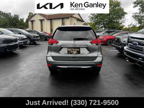 2018 Nissan Rogue SL