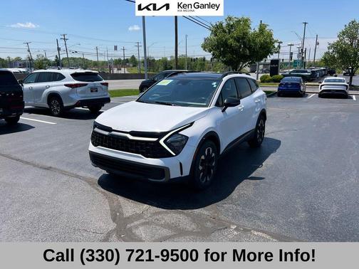 Glacial White Pearl 2023 Kia Sportage X-Line