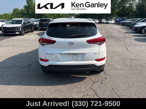 2018 Hyundai TUCSON SEL