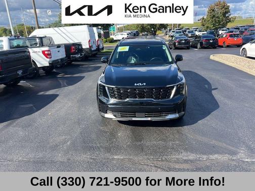 2025 Kia Sorento S