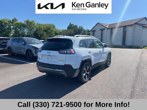 Bright White Clearcoat 2019 Jeep Cherokee Limited