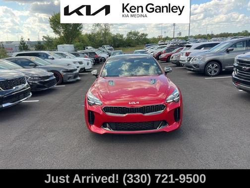 2022 Kia Stinger GT1
