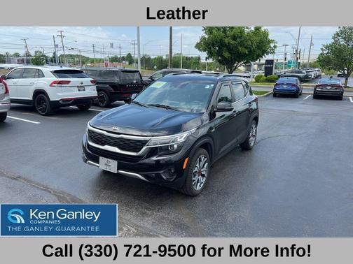 Cherry Black 2021 Kia Seltos S