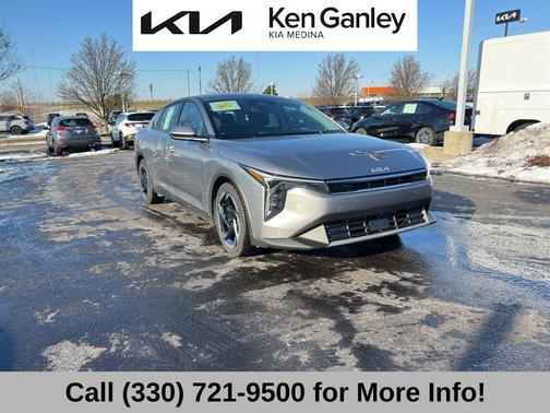 2025 Kia K4 EX