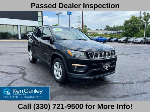 Diamond Black 2019 Jeep Compass Latitude