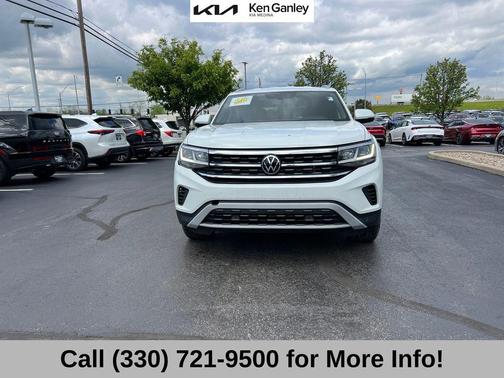 Pure White 2022 Volkswagen Atlas Cross Sport 2.0T SE w/Technology