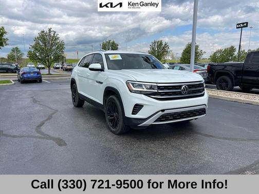 Pure White 2022 Volkswagen Atlas Cross Sport 2.0T SE w/Technology