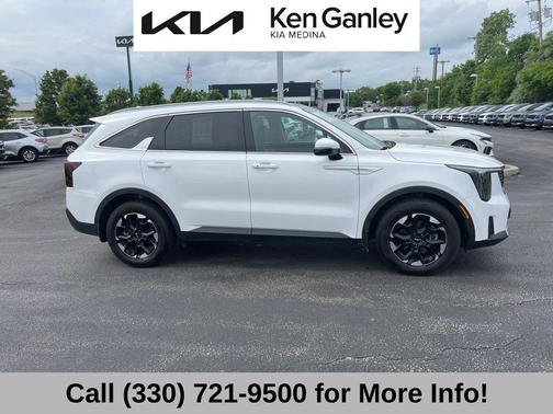 2025 Kia Sorento S